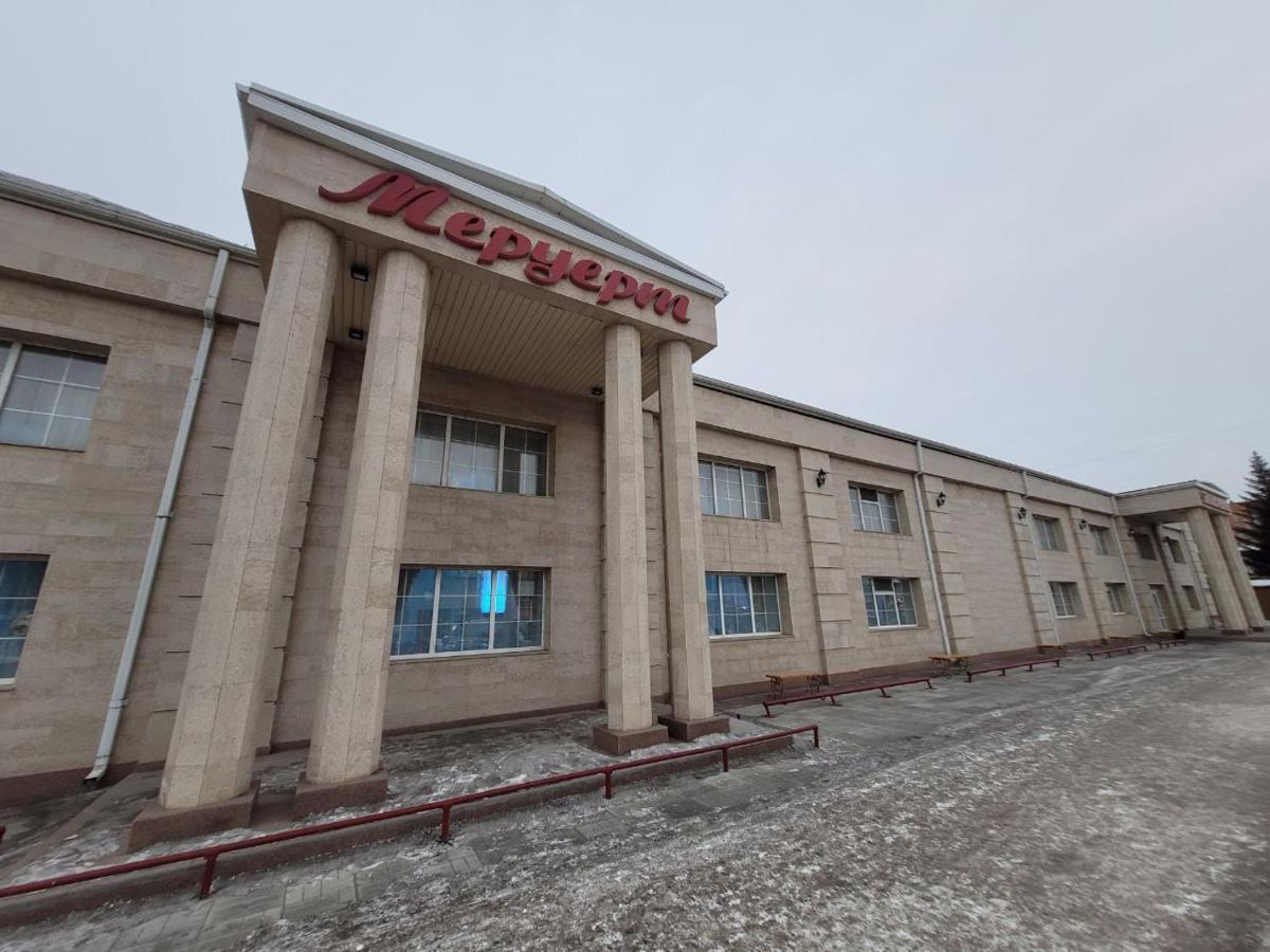 1 Комнатные Апартаменты На Ауэзова 236 Köksetaw Buitenkant foto